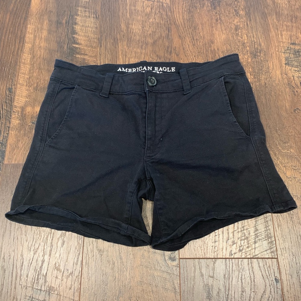 American Eagle | Twill Black Shorts